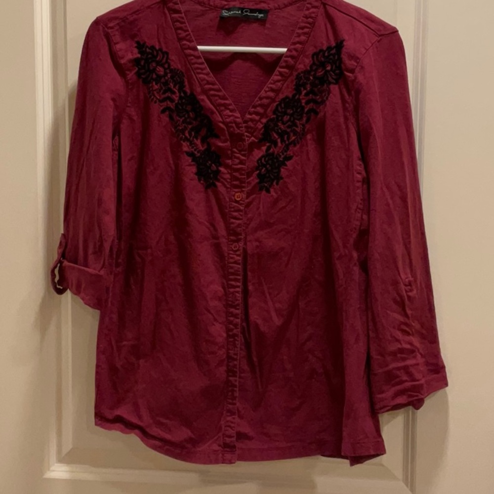 French Laundry 3/4 Sleeve Embroidered Shirt, Size M